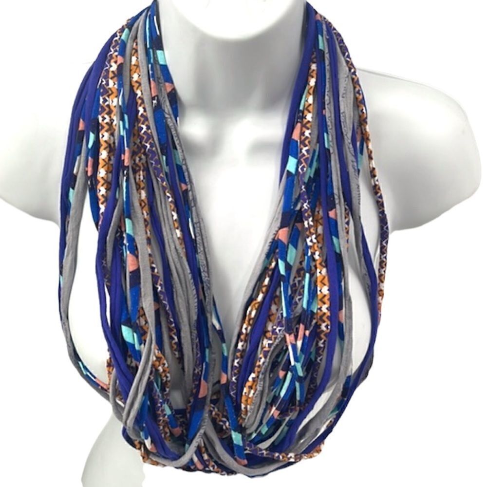 Dona Bela Shreds Shred Lite upcycled fabric necklace scarf boho blue jewelry NEW